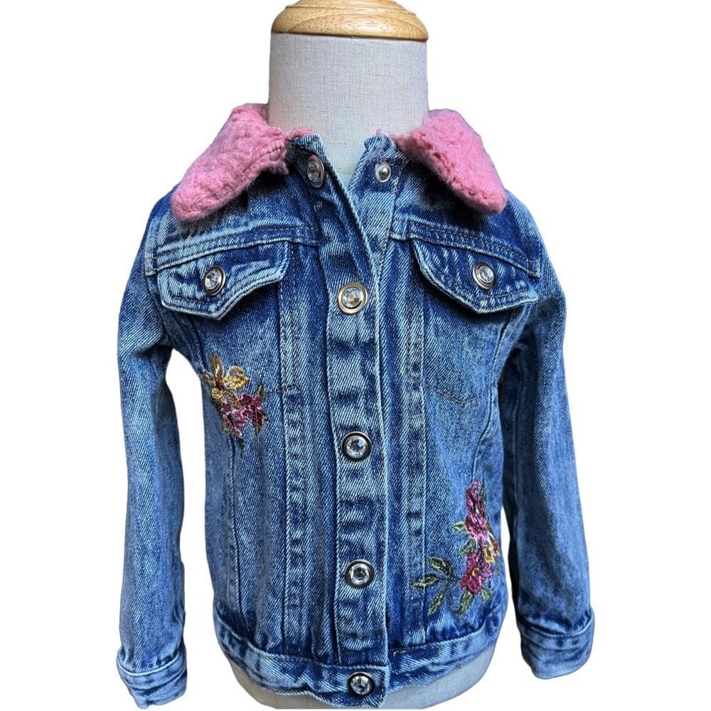 Little Lass Girls Fur Collar Floral Embroidered Button Front Jean Jacket. 3. 3T.